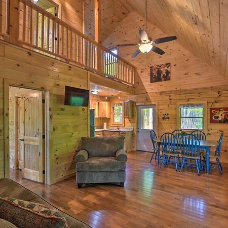 Murphy Cabin With Spacious Deck And Forest Views! Extérieur photo