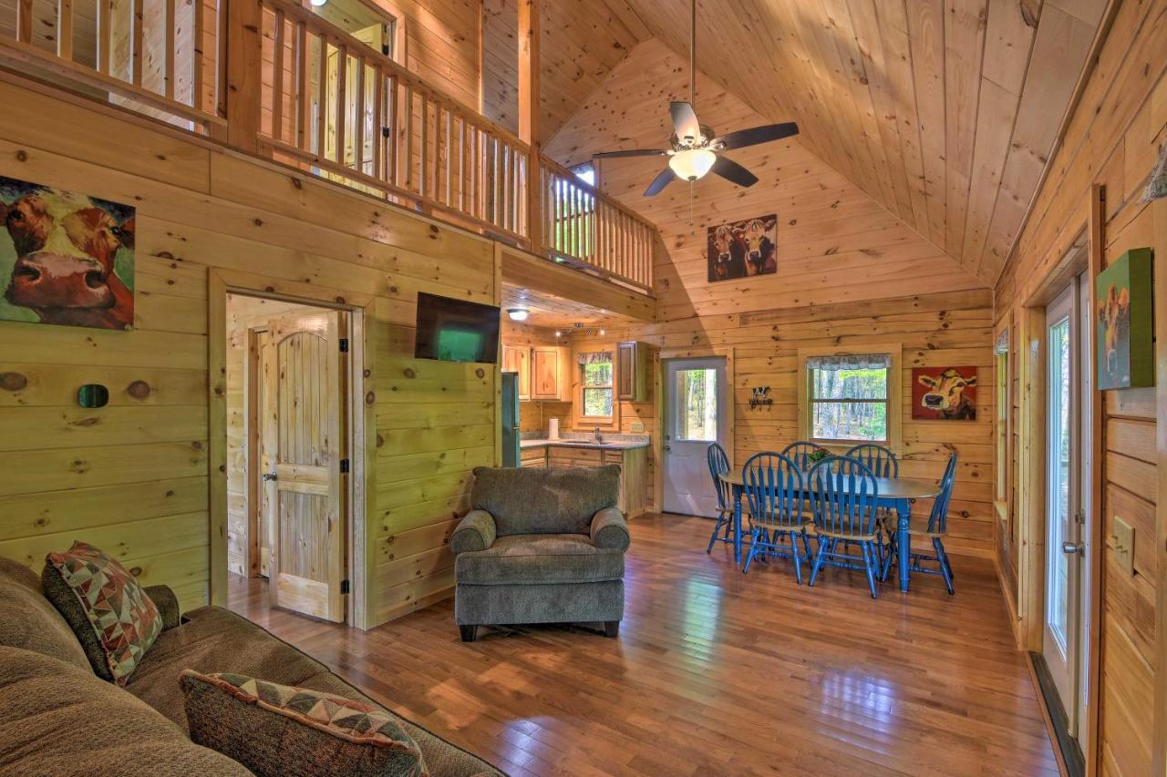 Murphy Cabin With Spacious Deck And Forest Views! Extérieur photo