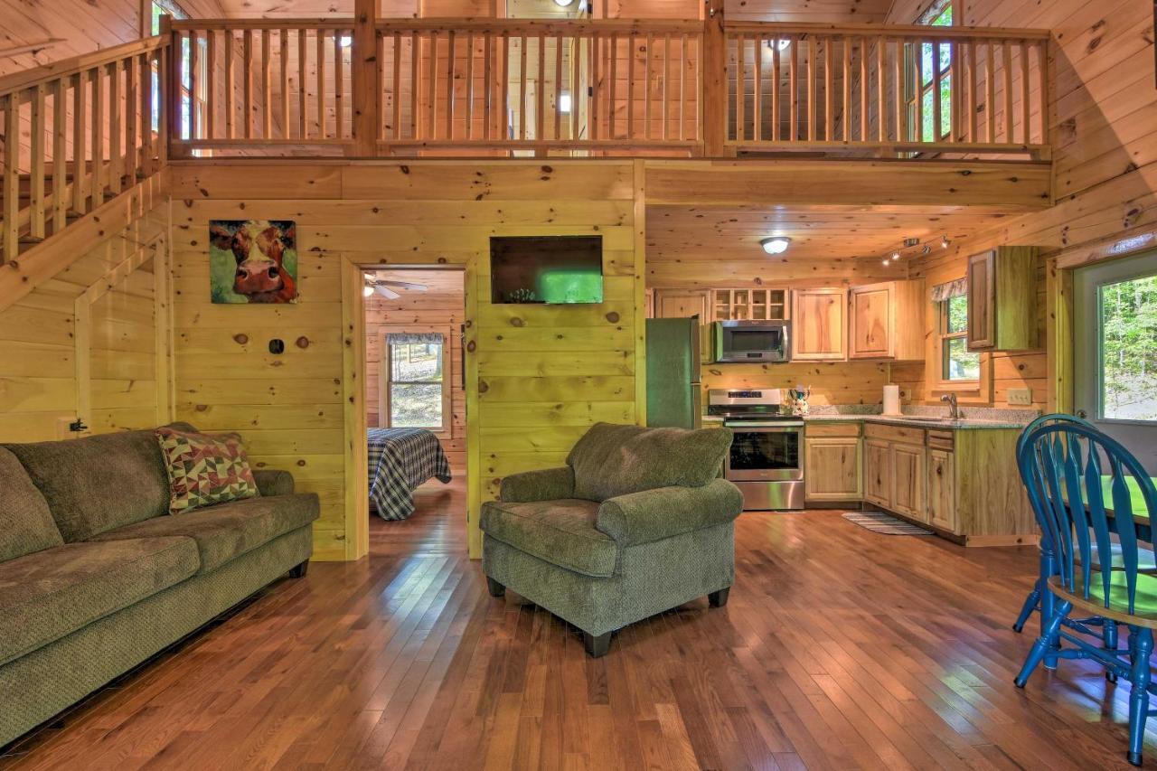 Murphy Cabin With Spacious Deck And Forest Views! Extérieur photo